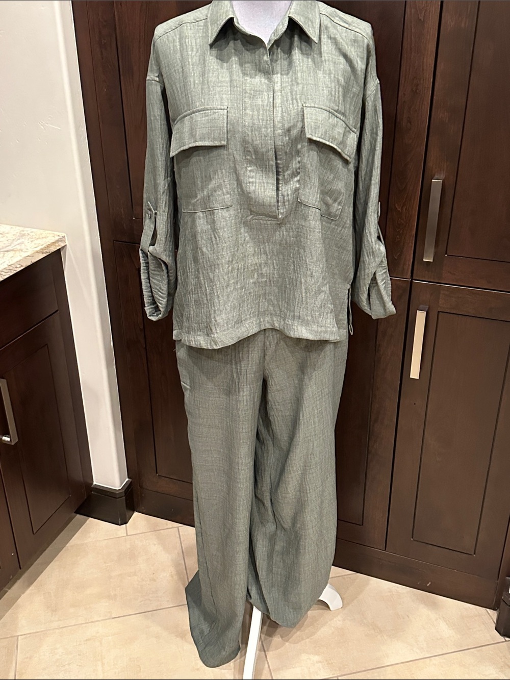 Max Studio Light Sage Green Relaxed Pullover Pantsuit